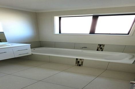 Photo of property in 49 Ainslee Street, Highlands Park, New Plymouth, 4312