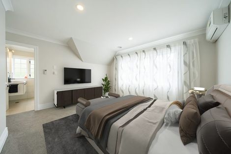 Photo of property in 29 Padnell Crescent, Paparangi, Wellington, 6037