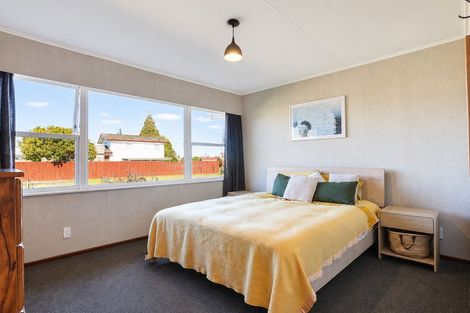 Photo of property in 1 Thorpe Street, Fairview Downs, Hamilton, 3214