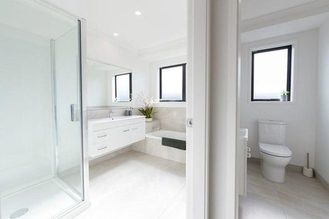 Photo of property in 24 Te Piriti Road, One Tree Point, 0118