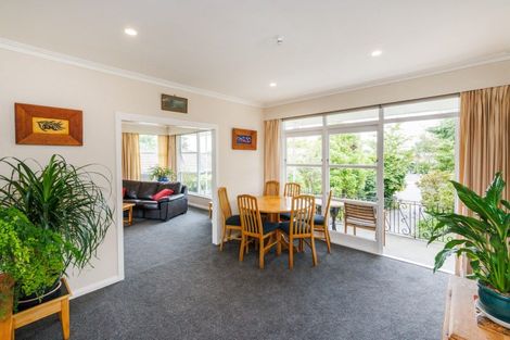 Photo of property in 5 Wigan Place, Hokowhitu, Palmerston North, 4410