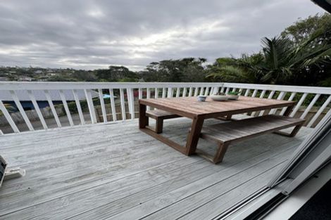 Photo of property in 147a Browns Bay Road, Browns Bay, Auckland, 0630