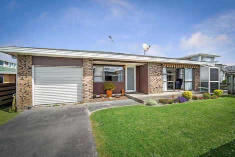 Photo of property in 10a West Hoe Road, Orewa, 0931