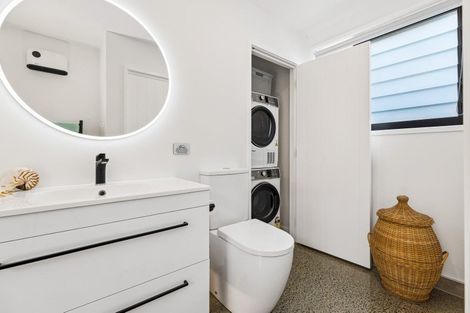 Photo of property in 15 Citrus Place, Mangawhai, 0505