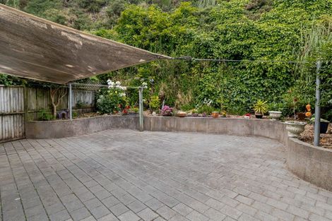 Photo of property in 22 Paremata Drive, Paremata, Porirua, 5024