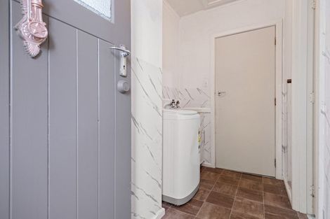 Photo of property in 2/42 Aitken Street, Ashburton, 7700