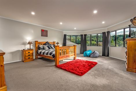 Photo of property in 402 Turitea Road, Turitea, Palmerston North, 4472