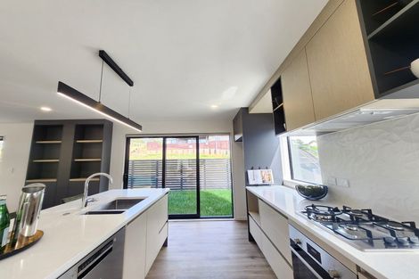 Photo of property in 8 Libby Lane, Howick, Auckland, 2010