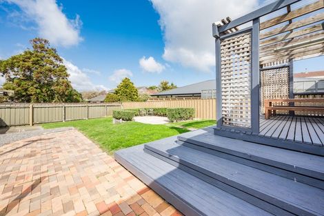 Photo of property in 50 Walton Road, Paraparaumu Beach, Paraparaumu, 5032