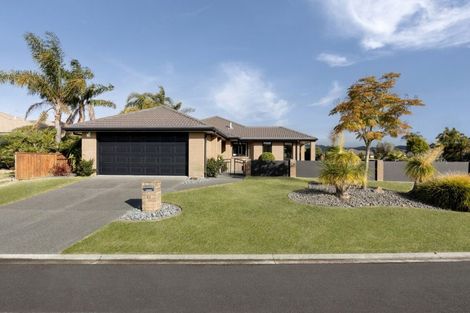 Photo of property in 63 Carrington Drive, Papamoa Beach, Papamoa, 3118
