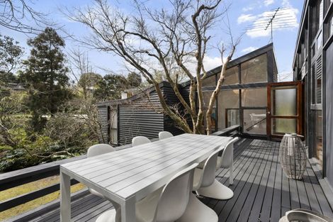 Photo of property in 52 Queenstown Road, Onehunga, Auckland, 1061