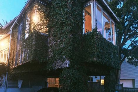 Photo of property in 41a Quadrant Road, Onehunga, Auckland, 1061