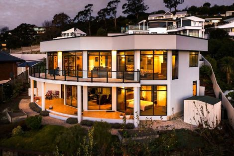 Photo of property in 55 The Cliffs, Britannia Heights, Nelson, 7010