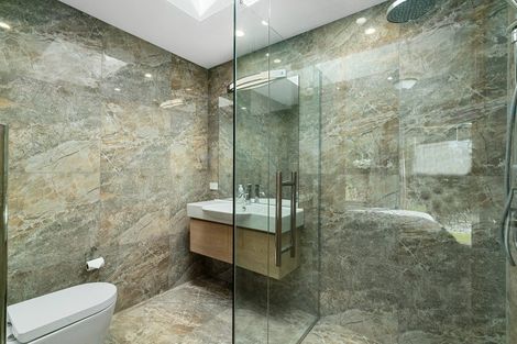 Photo of property in 15 Cardigan Street, Arrowtown, 9302