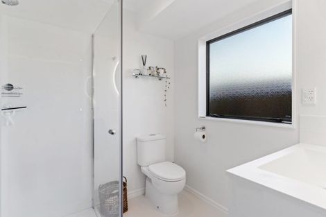 Photo of property in 6 Karia Grove, Papamoa Beach, Papamoa, 3118