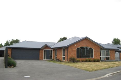 Photo of property in 8 Highwood Lane, Burnside, Christchurch, 8053