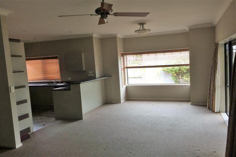 Photo of property in 43 Fitchett Street, Palmerston North, 4410