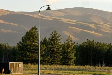 Photo of property in 13 Aoraki Crescent, Twizel, 7901