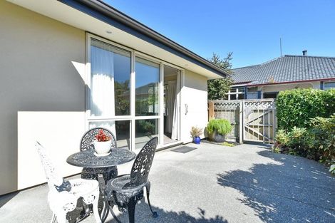 Photo of property in 2/93 Opawa Road, Opawa, Christchurch, 8023