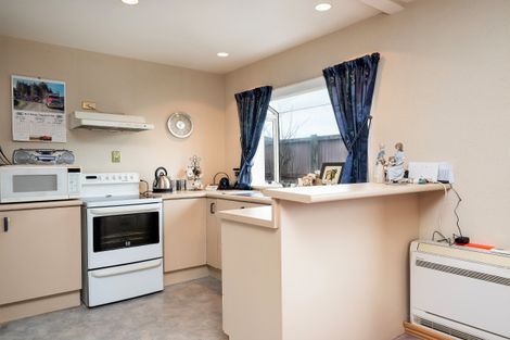 Photo of property in 43a Mortlake Street, Islington, Christchurch, 8042