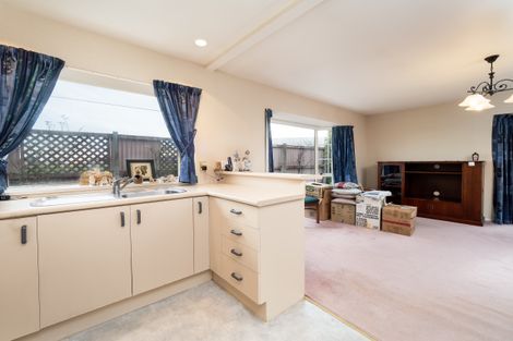 Photo of property in 43a Mortlake Street, Islington, Christchurch, 8042