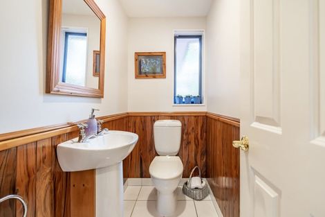 Photo of property in 24 Mccarthy Grove, Clouston Park, Upper Hutt, 5018