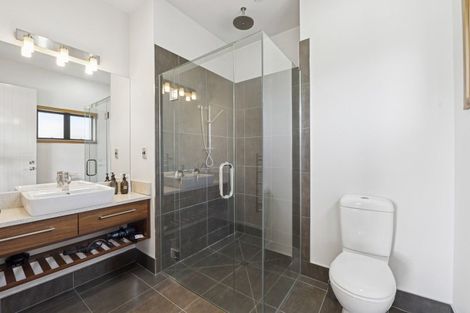 Photo of property in 6 Kestrel Lane, Kinloch, Taupo, 3377