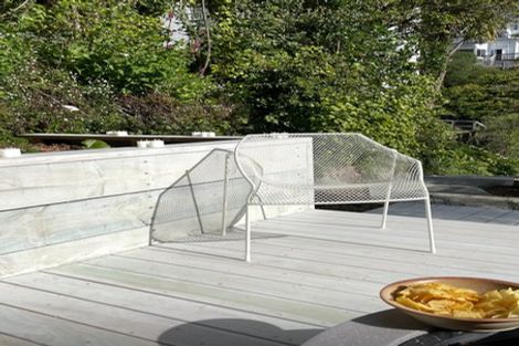 Photo of property in 3/27 Grass Street, Roseneath, Wellington, 6011