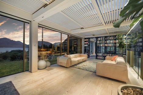 Photo of property in 4 Fishermans Lane, Mount Creighton, Queenstown, 9371