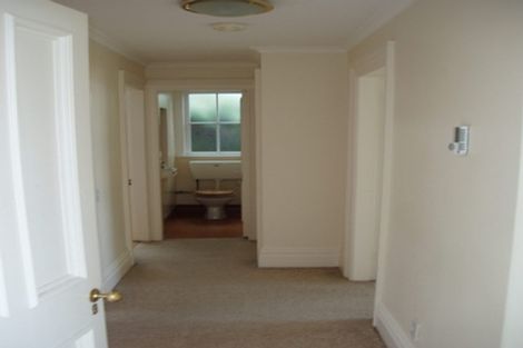 Photo of property in 26 Plunket Street, Kelburn, Wellington, 6012