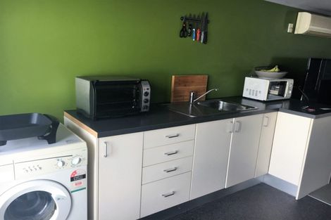 Photo of property in 181b Victoria Street, Cambridge, 3434