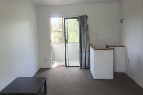 Photo of property in 2/156 Manuka Road, Bayview, Auckland, 0629