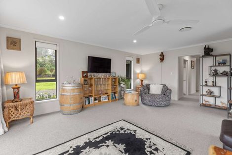 Photo of property in 662 No 3 Line, Okoia, Wanganui, 4582