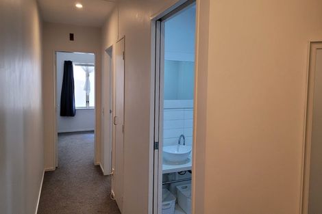 Photo of property in Luxford Villas, 107/72 Herald Street, Berhampore, Wellington, 6023