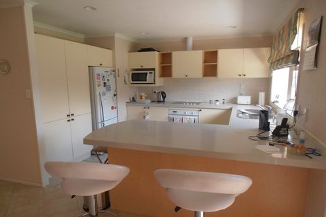 Photo of property in 7 Foxley Place, Burswood, Auckland, 2013