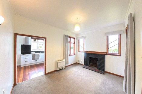 Photo of property in 95 Churchill Avenue, Hokowhitu, Palmerston North, 4410