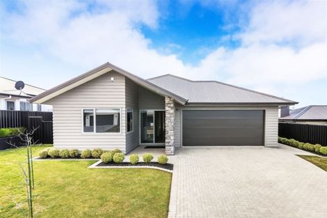 Photo of property in 33 Marabou Crescent, Nukuhau, Taupo, 3330