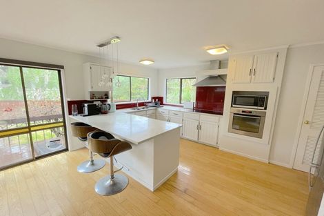 Photo of property in 47 Chatswood Grove, Chatswood, Auckland, 0626