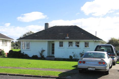 Photo of property in 15 Sandbrook Avenue, Otara, Auckland, 2023
