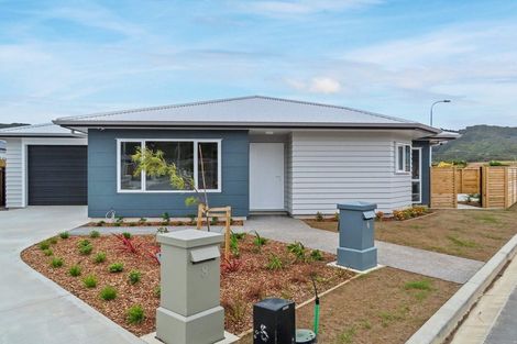 Photo of property in 6 Ron Fawcett Way, Wainuiomata, Lower Hutt, 5014