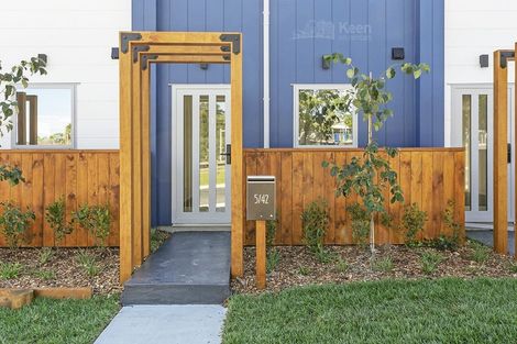 Photo of property in 5/42 Kaikoura Street, Henderson, Auckland, 0612