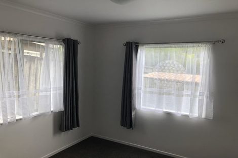Photo of property in 12a Midgley Road, West Harbour, Auckland, 0618