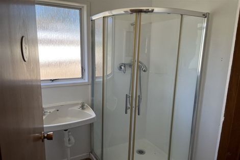 Photo of property in 59 Allington Road, Massey, Auckland, 0614