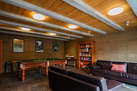 Photo of property in 93 Easther Crescent, Kew, Dunedin, 9012