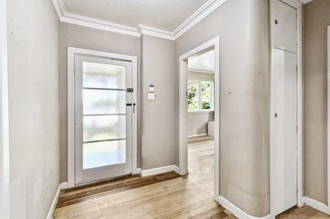 Photo of property in 222 Great South Road, Huntly, 3700