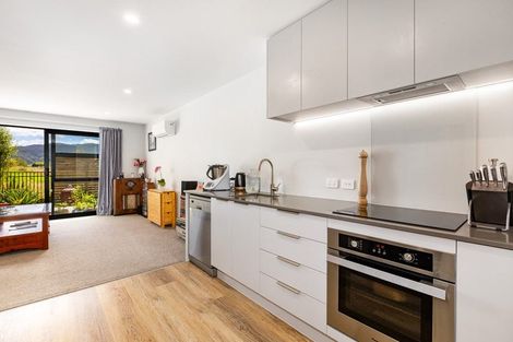 Photo of property in 41 Te Ara O Papatahi, Wainuiomata, Lower Hutt, 5014