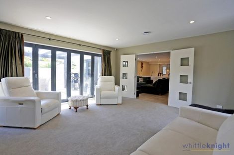 Photo of property in 5 Skyedale Drive, Harewood, Christchurch, 8051