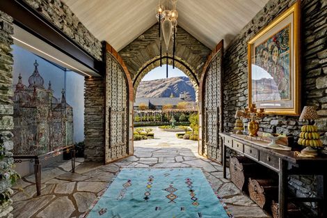 Photo of property in Millbrook Resort, 2 Millvista Lane, Arrowtown, Queenstown, 9371