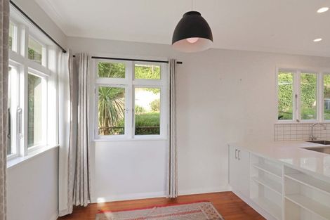 Photo of property in 14 Hudson Street, Island Bay, Wellington, 6023