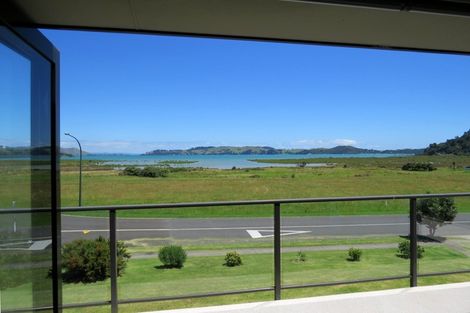 Photo of property in 15 Koromiko Drive, Coromandel, 3506